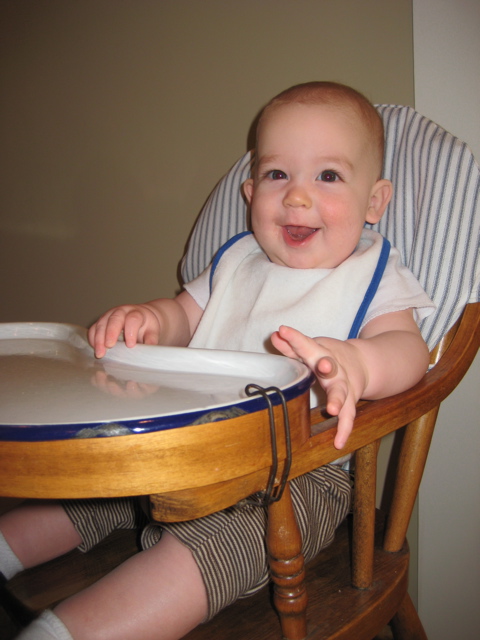 highchair.jpg