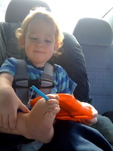 who needs hands to draw?